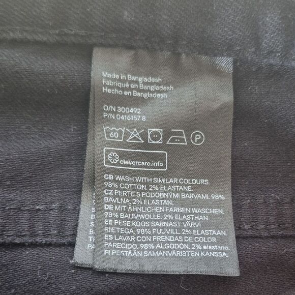 H&M Men Black Slim Fit Pants - Picture 8 of 16